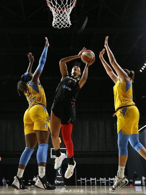 WNBA季后赛：芝加哥天空vs拉斯维加斯王牌